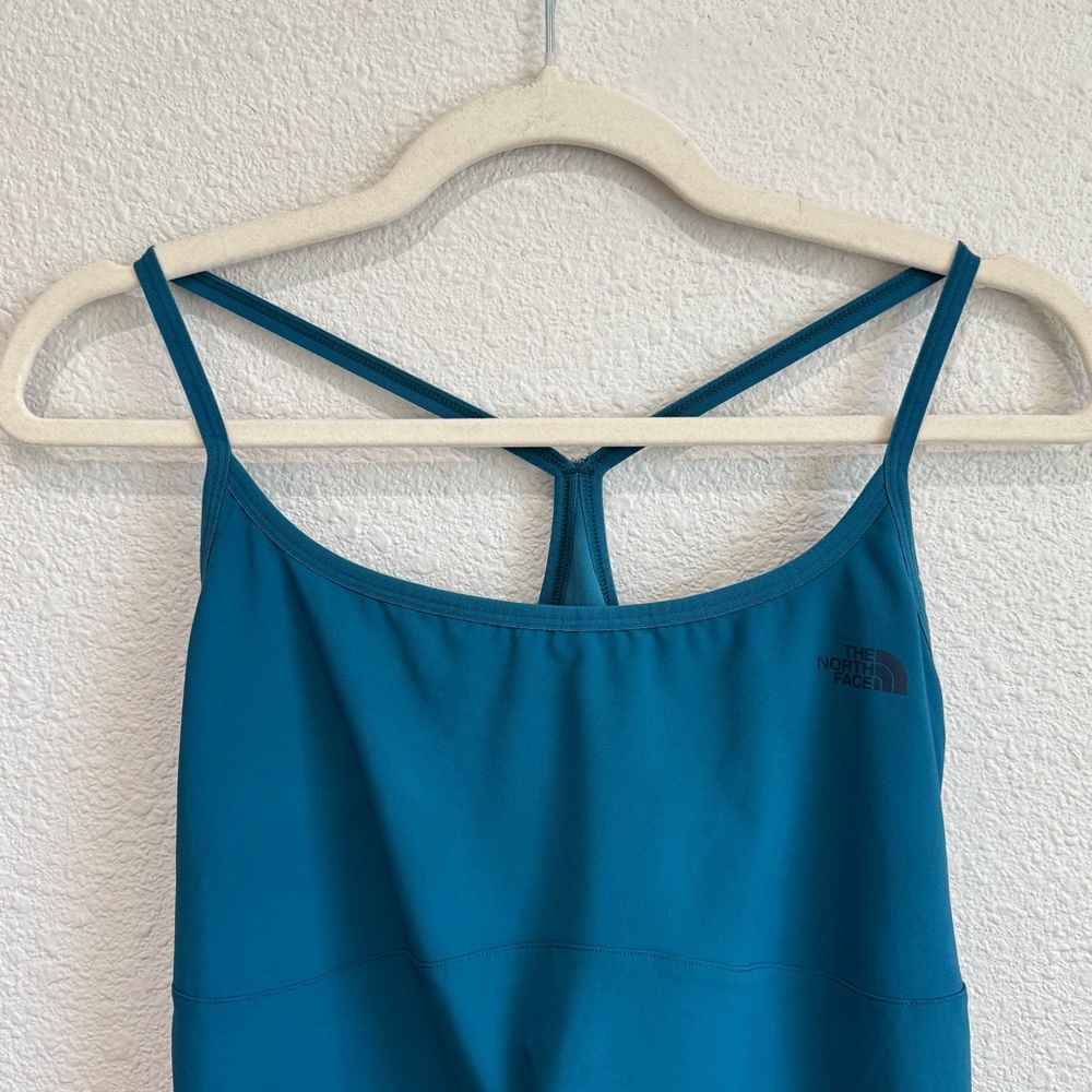 The North Face Blue Arque Hike Dress M Activewear Athleisure Outdoor Camping - Picture 2 of 9
